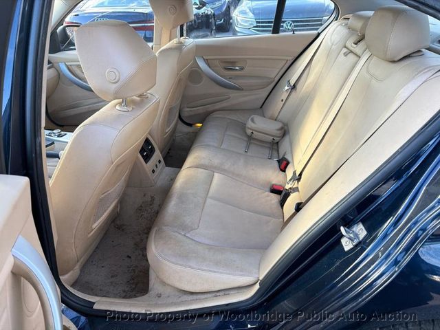 2013 BMW 3 Series 328i xDrive - 22967632 - 9