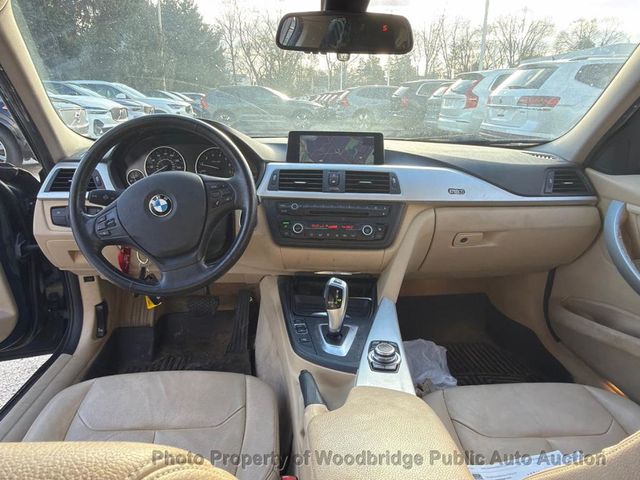 2013 BMW 3 Series 328i xDrive - 22967632 - 7
