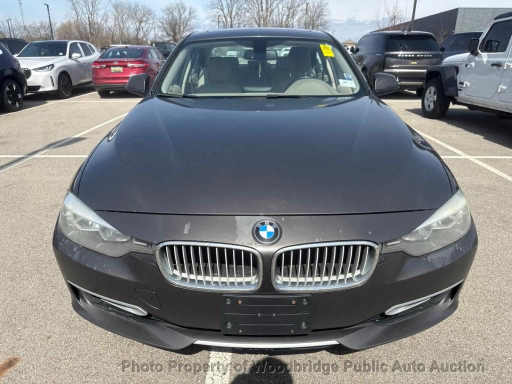 2013 BMW 3 Series 328i xDrive - 23002393 | Video 1