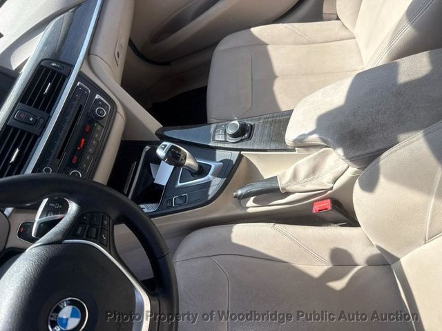 2013 BMW 3 Series 328i xDrive - 23002393 - 9