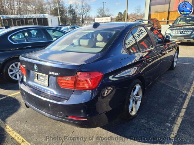 2013 BMW 3 Series 328i xDrive - 23011416 - 3