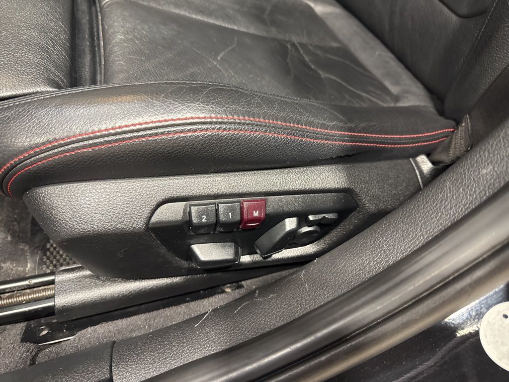 2013 BMW 3 Series 328i xDrive - 22988301 - 27