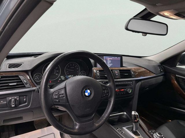 2013 BMW 3 Series 328i xDrive - 23006796 - 3