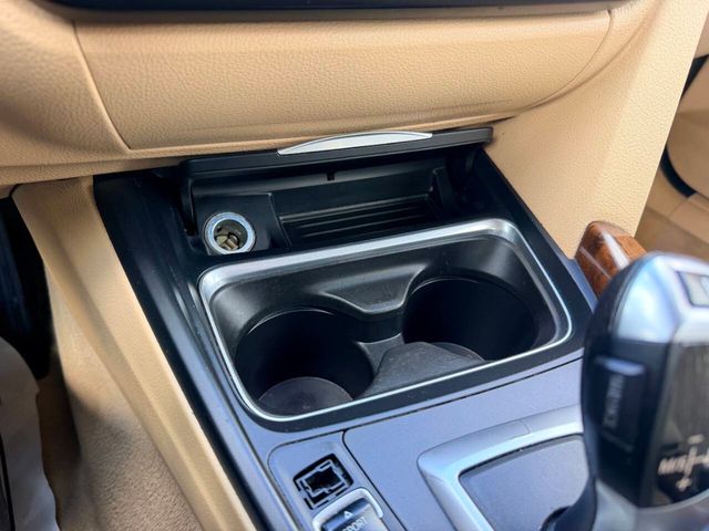 2013 BMW 3 Series 328i xDrive - 23021977 - 37