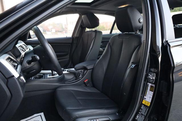 2013 BMW 3 Series 328i xDrive - 22949440 - 13