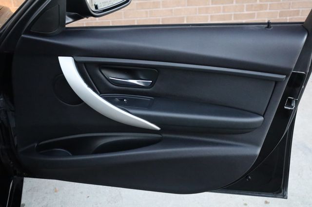 2013 BMW 3 Series 328i xDrive - 22949440 - 20