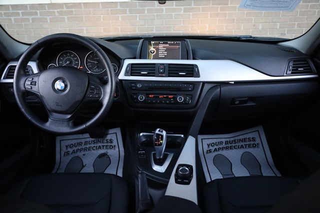 2013 BMW 3 Series 328i xDrive - 22949440 - 23