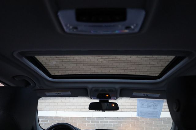 2013 BMW 3 Series 328i xDrive - 22949440 - 30