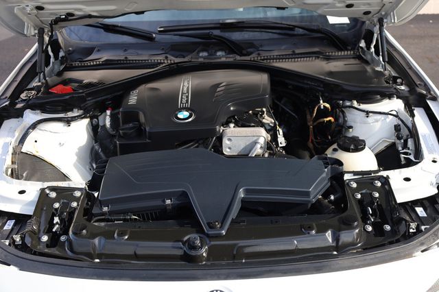 2013 BMW 3 Series 328i xDrive - 22958284 - 10