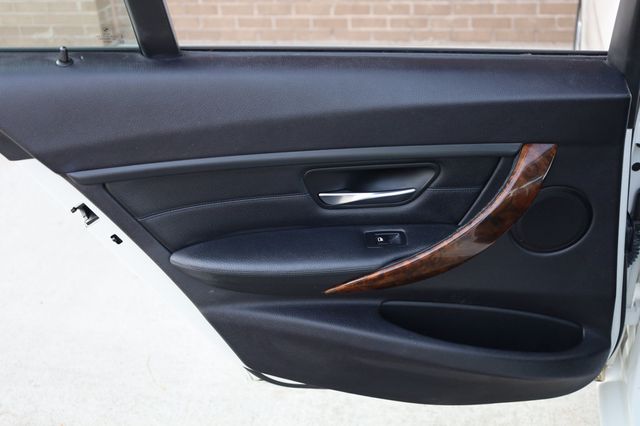2013 BMW 3 Series 328i xDrive - 22958284 - 15