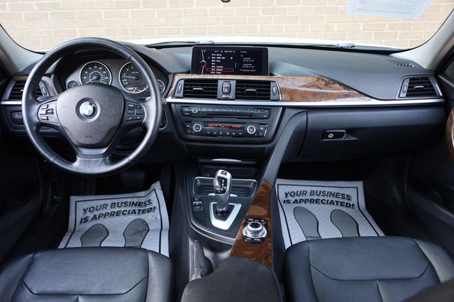 2013 BMW 3 Series 328i xDrive - 22958284 - 26
