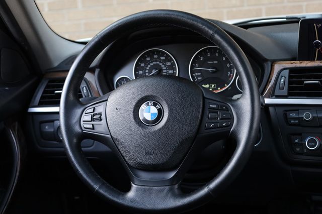 2013 BMW 3 Series 328i xDrive - 22958284 - 27