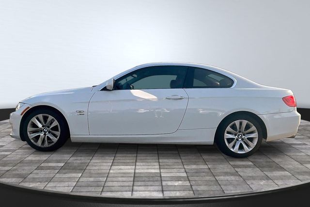 2013 BMW 3 Series 328i xDrive - 23009590 - 3