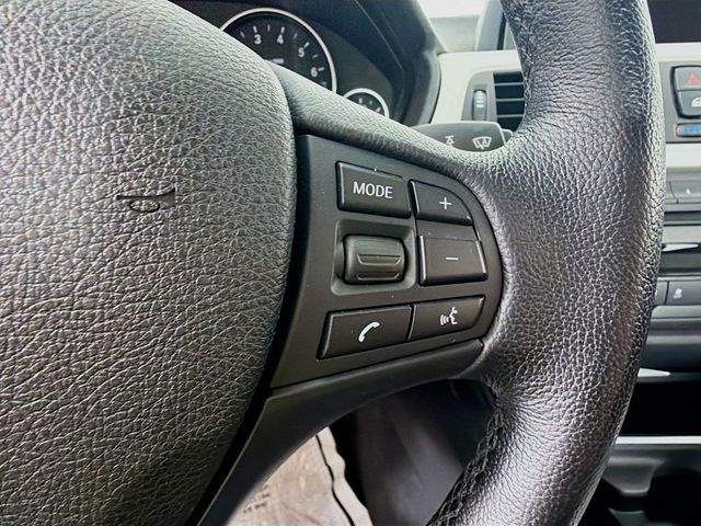 2013 BMW 3 Series 328i xDrive - 22996185 - 11