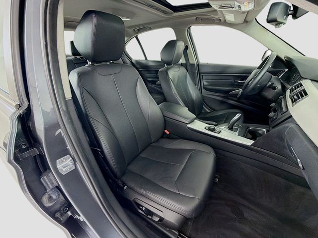 2013 BMW 3 Series 328i xDrive - 22996185 - 27