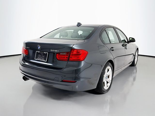 2013 BMW 3 Series 328i xDrive - 22996185 - 6