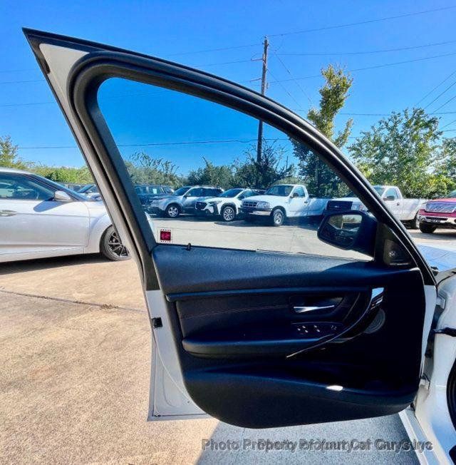 2013 BMW 3 Series 328i xDrive - 22964853 - 19