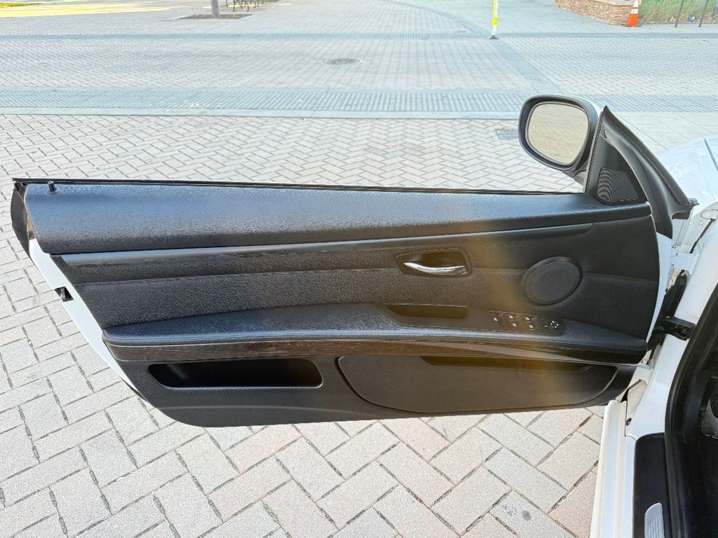 2013 BMW 3 Series 335i - 22943805 - 12