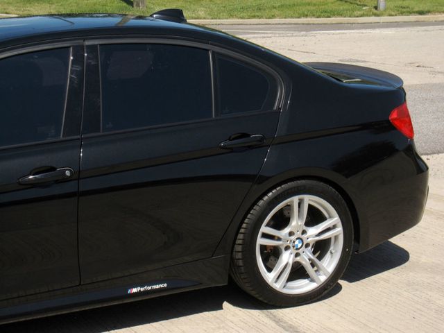 2013 BMW 3 Series 335i xDrive - 23034915 - 10