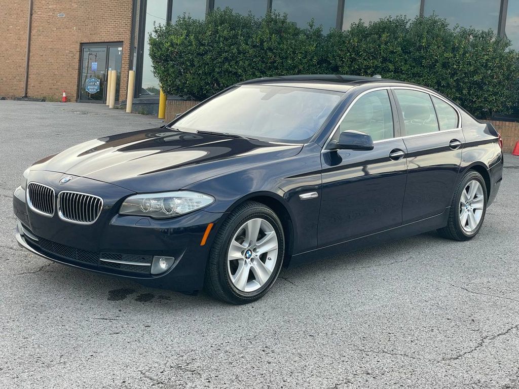 2013 Bmw 528xi 5-Series photo 2