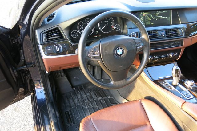 2013 BMW 5 Series 528i - 23055930 - 10