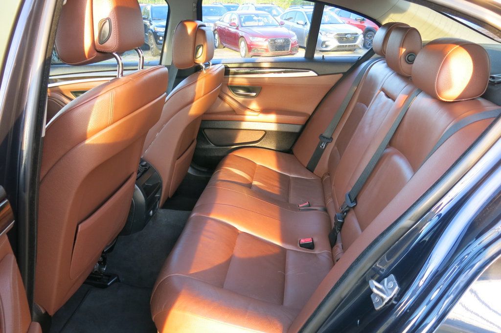2013 BMW 5 Series 528i - 23055930 - 14