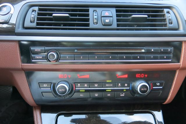 2013 BMW 5 Series 528i - 23055930 - 26