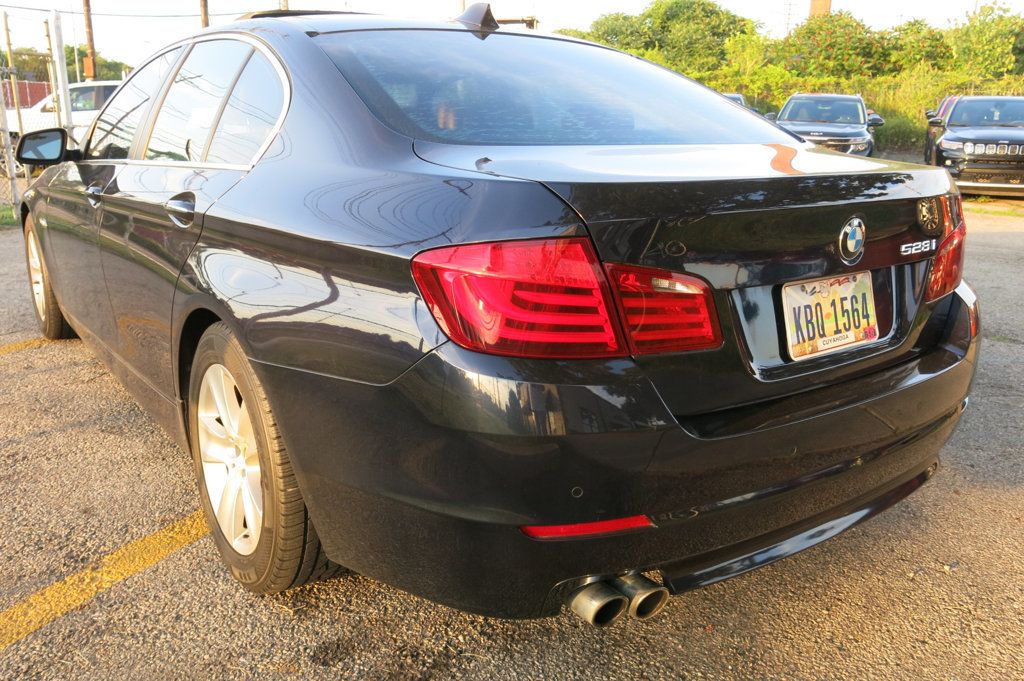 2013 BMW 5 Series 528i - 23055930 - 2
