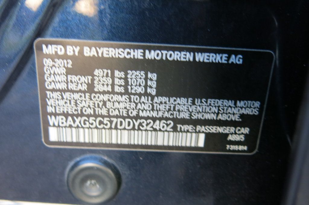 2013 BMW 5 Series 528i - 23055930 - 35