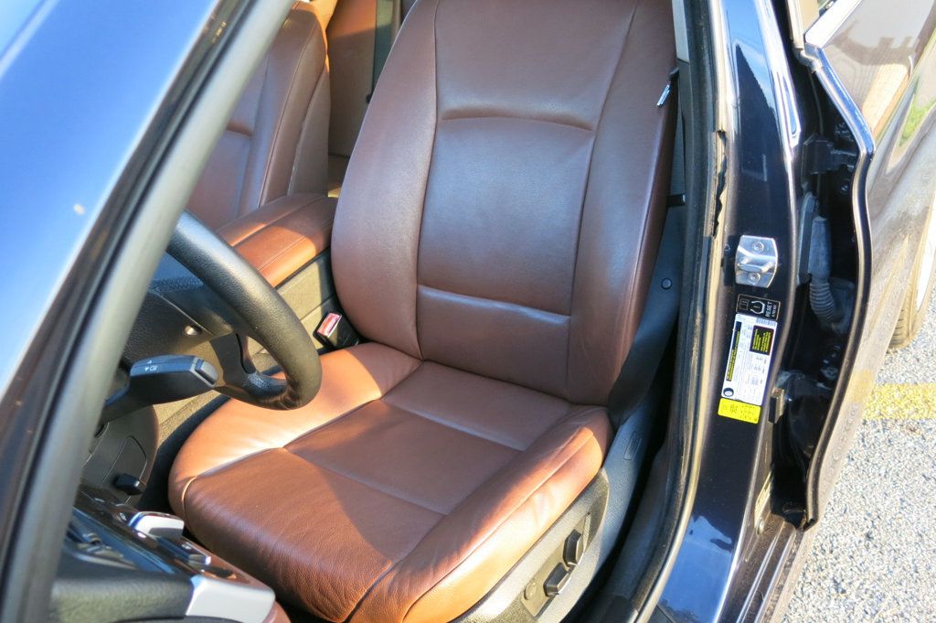 2013 BMW 5 Series 528i - 23055930 - 36