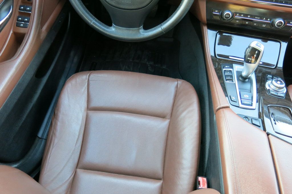 2013 BMW 5 Series 528i - 23055930 - 50