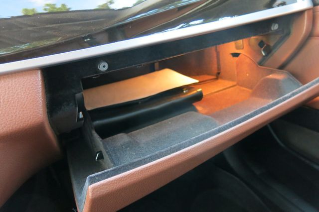 2013 BMW 5 Series 528i - 23055930 - 72