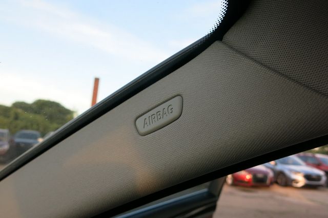 2013 BMW 5 Series 528i - 23055930 - 76