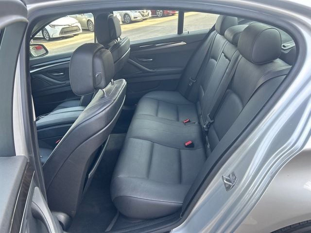 2013 BMW 5 Series 528i - 22987947 - 6