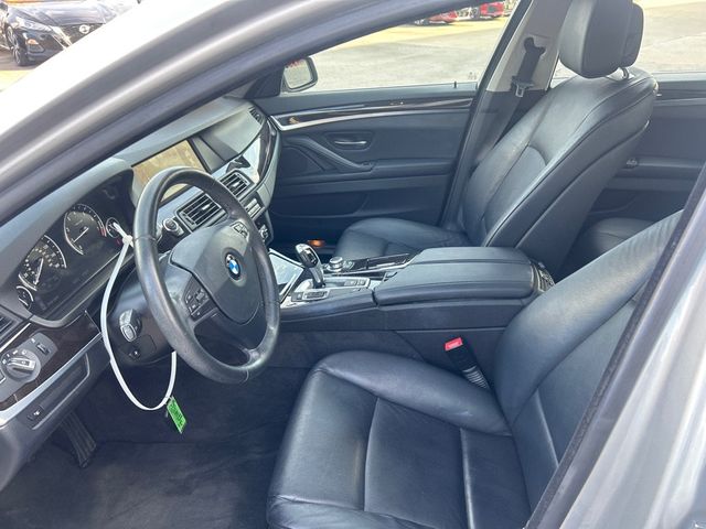 2013 BMW 5 Series 528i - 22987947 - 7