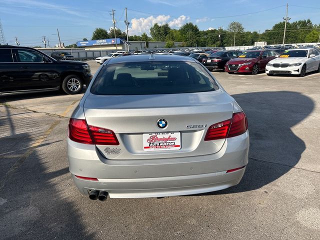 2013 BMW 5 Series 528i - 23035007 - 4