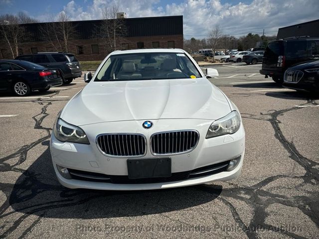 2013 BMW 5 Series 528i xDrive - 22971847 - 13