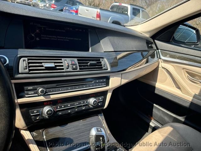 2013 BMW 5 Series 528i xDrive - 22971847 - 22