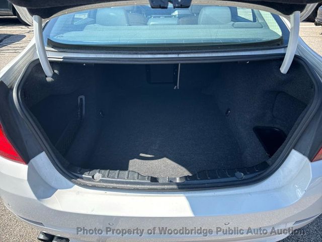 2013 BMW 5 Series 528i xDrive - 22971847 - 25