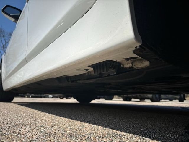 2013 BMW 5 Series 528i xDrive - 22971847 - 33