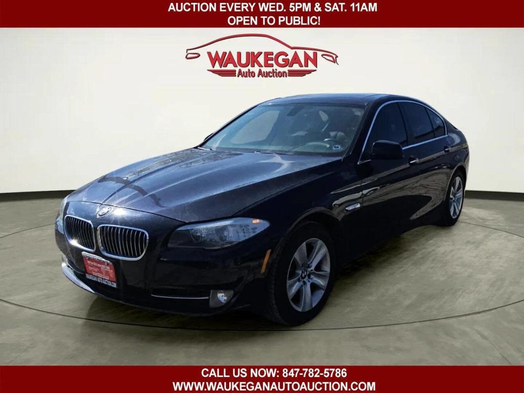 2013 BMW 5 Series 528i xDrive - 22991146 | Video 1