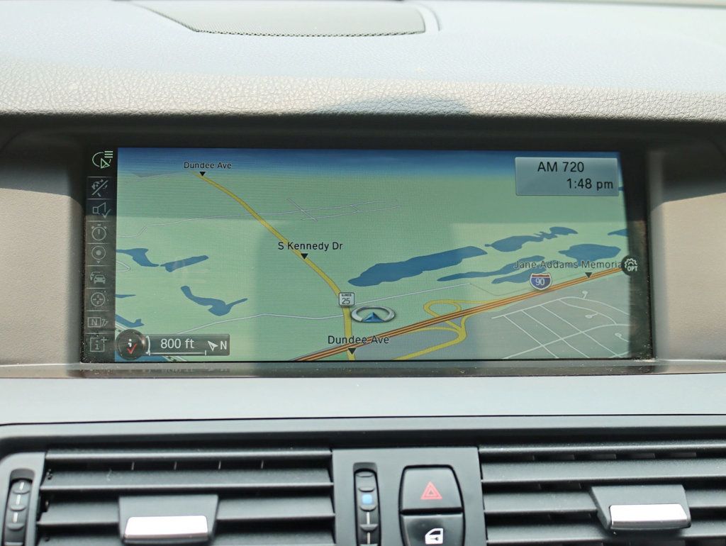 2013 BMW 5 Series 528i xDrive - 22861511 - 14