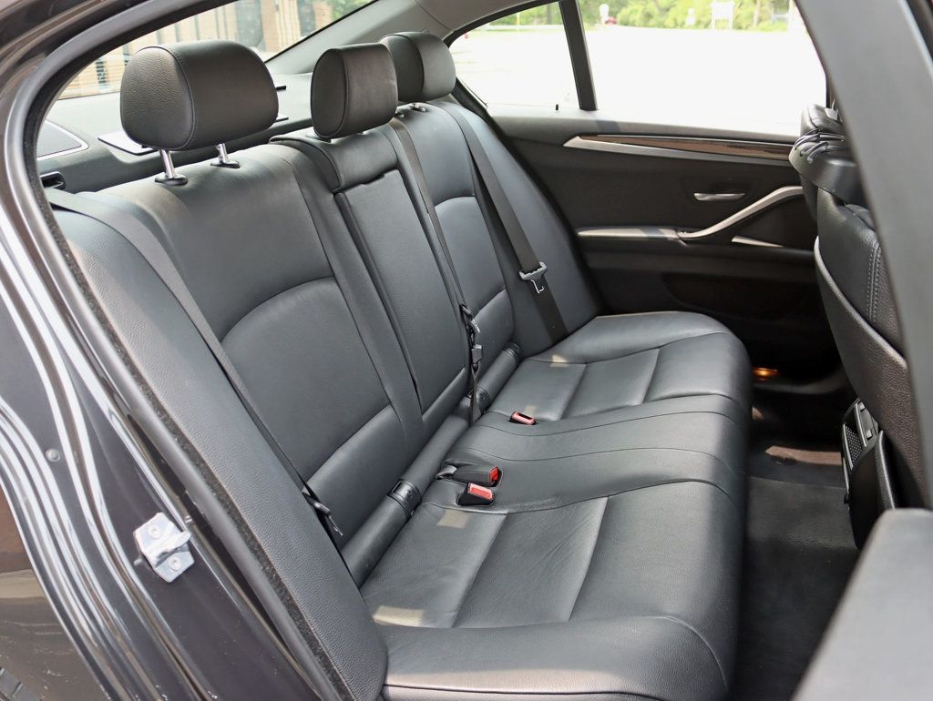 2013 BMW 5 Series 528i xDrive - 22861511 - 25