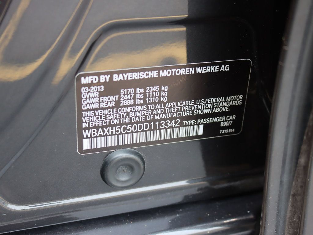 2013 BMW 5 Series 528i xDrive - 22861511 - 35