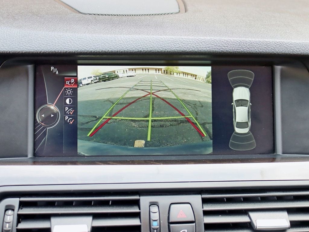2013 Bmw 528xi 5-Series photo 15