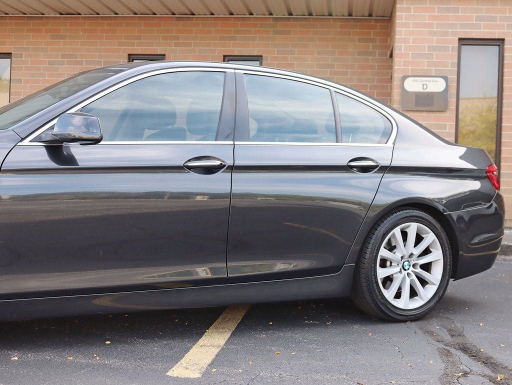 2013 Bmw 528xi 5-Series photo 2