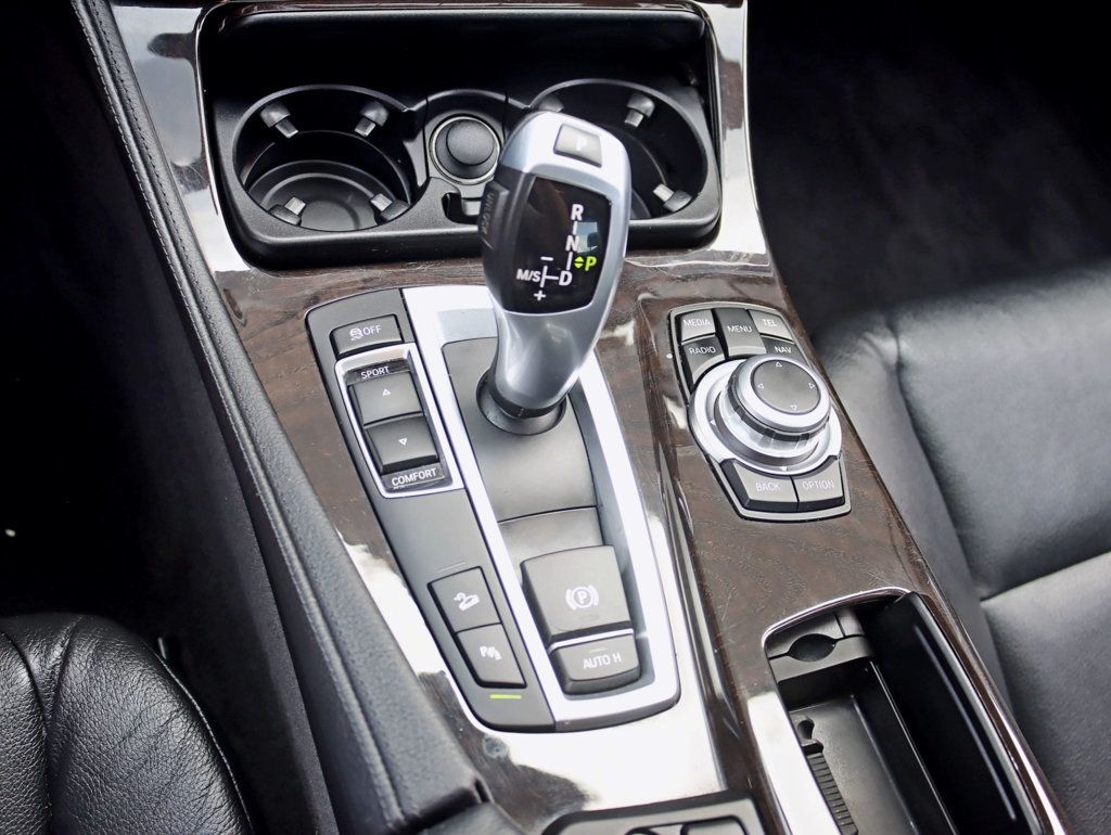 2013 Bmw 528xi 5-Series photo 20