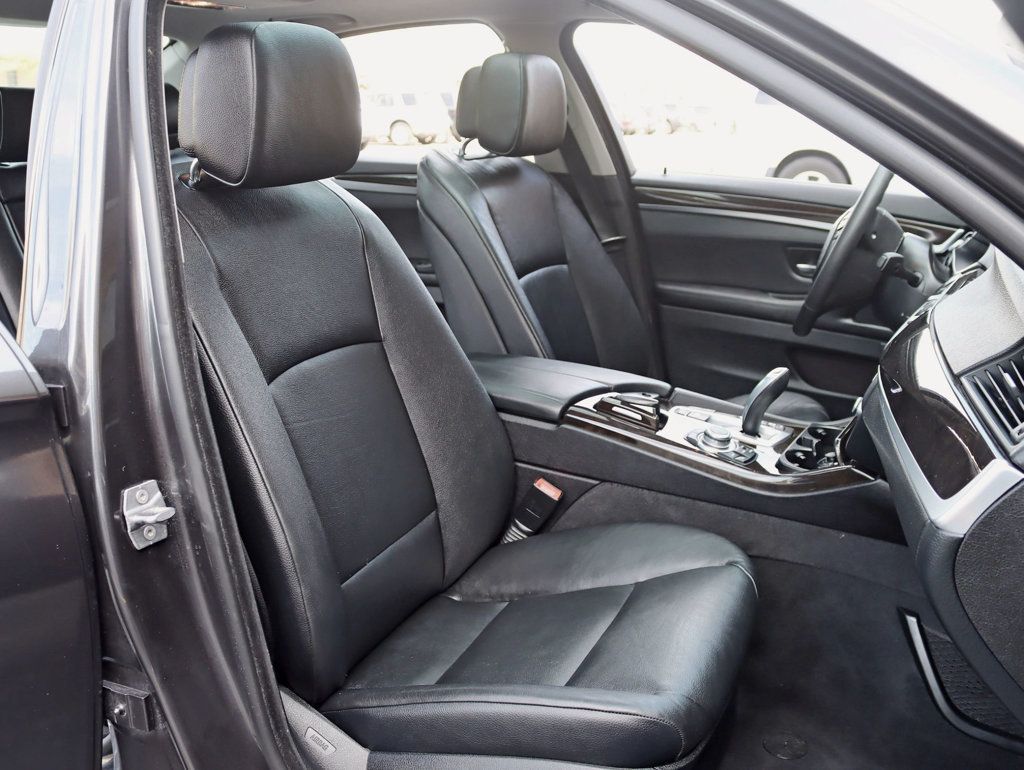 2013 Bmw 528xi 5-Series photo 23