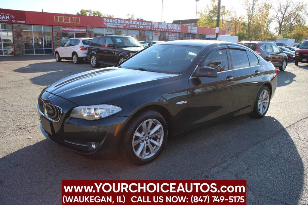 2013 BMW 5 Series 528i xDrive - 22647189 - 0