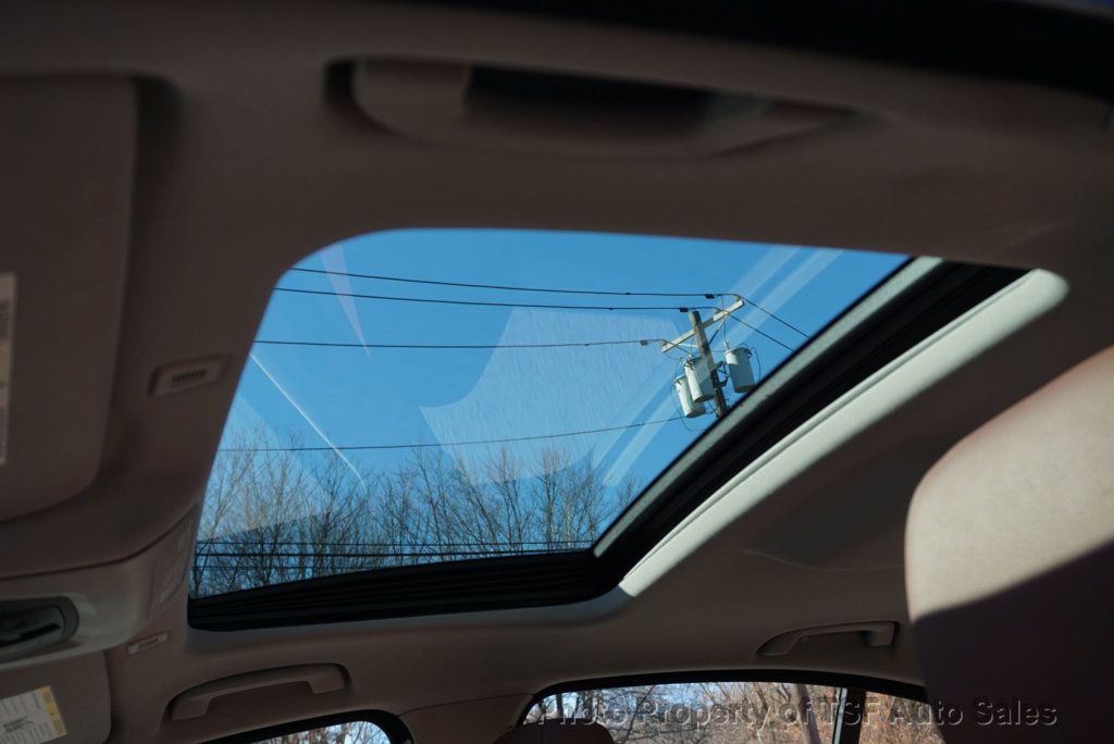 2013 BMW 5 Series 528i xDrive - 22953079 - 14